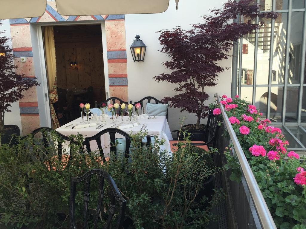 Hotel Weiss Kreuz Malans Exterior foto